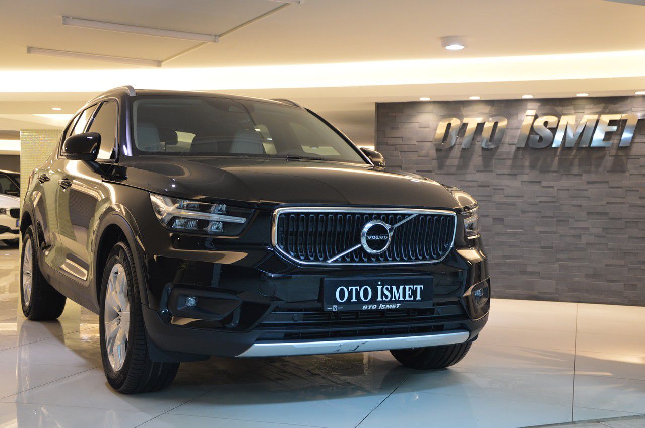 VOLVO XC40 1.5 T3