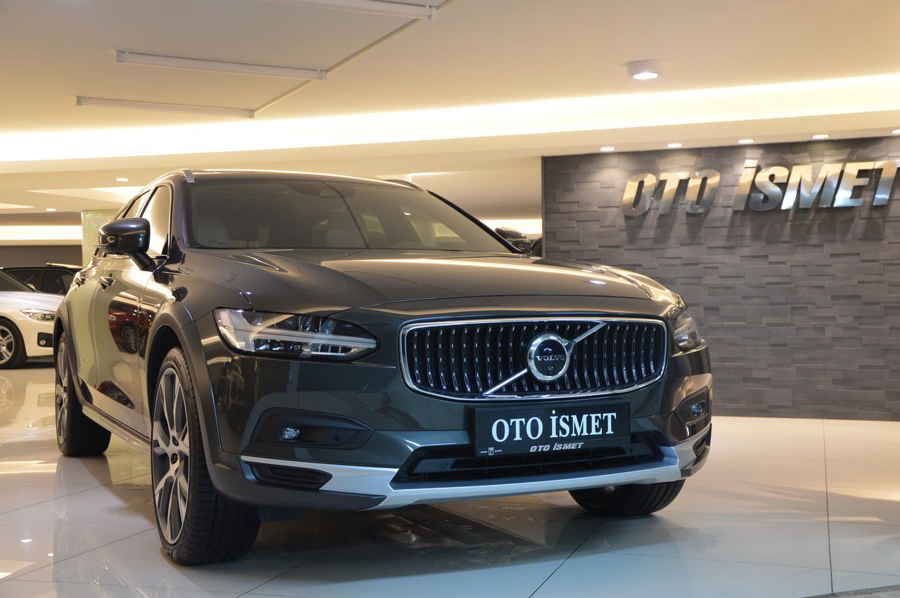 VOLVO V90 CROSS COUNTRY