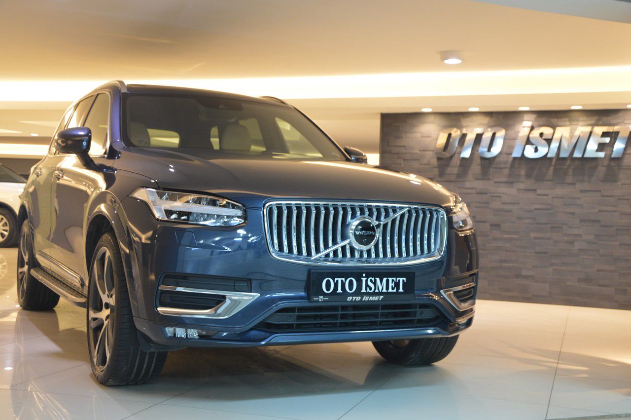 VOLVO XC90 2.0 B5