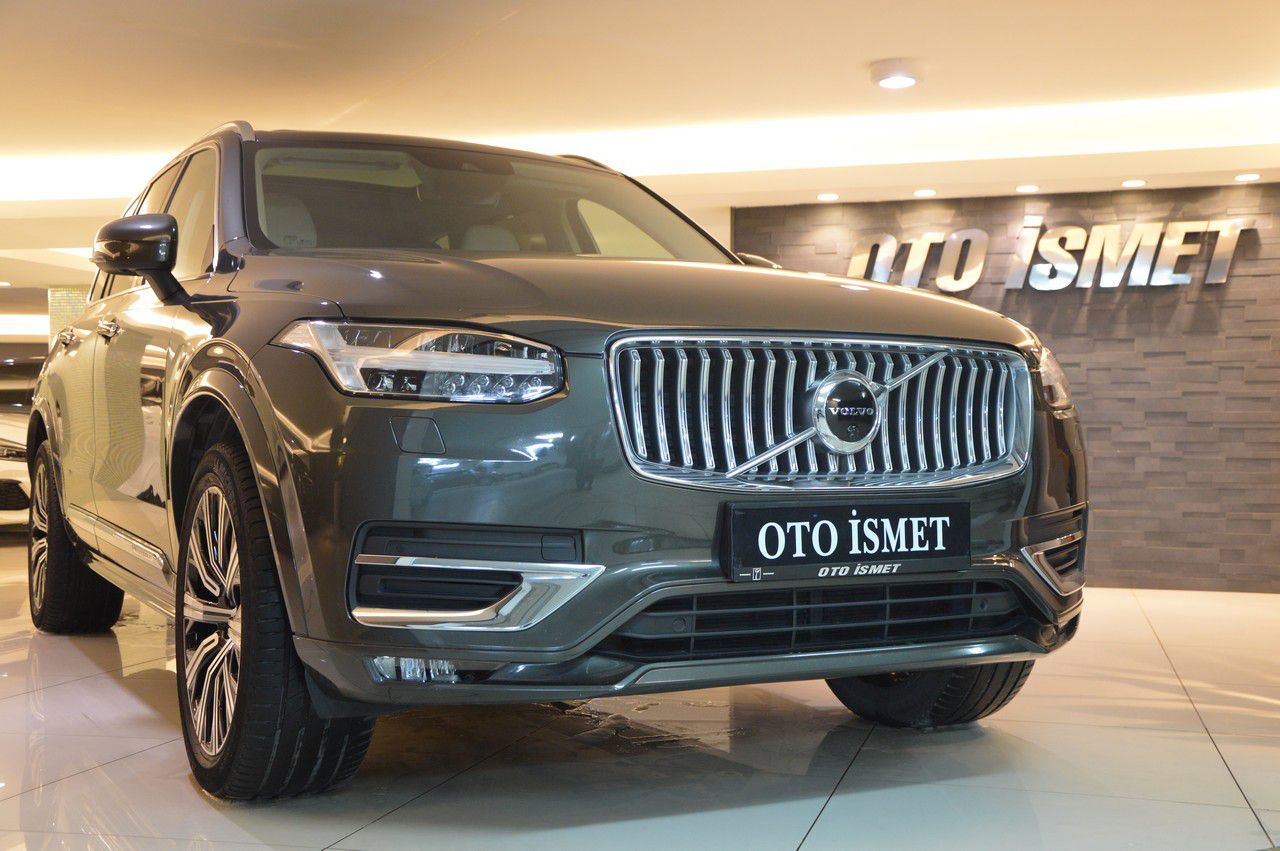 VOLVO XC90 2.0 B5