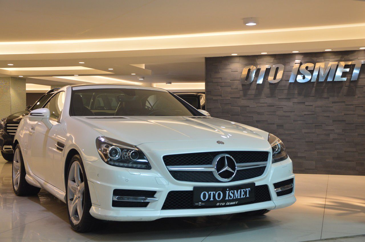 MERCEDES SLK300 AMG