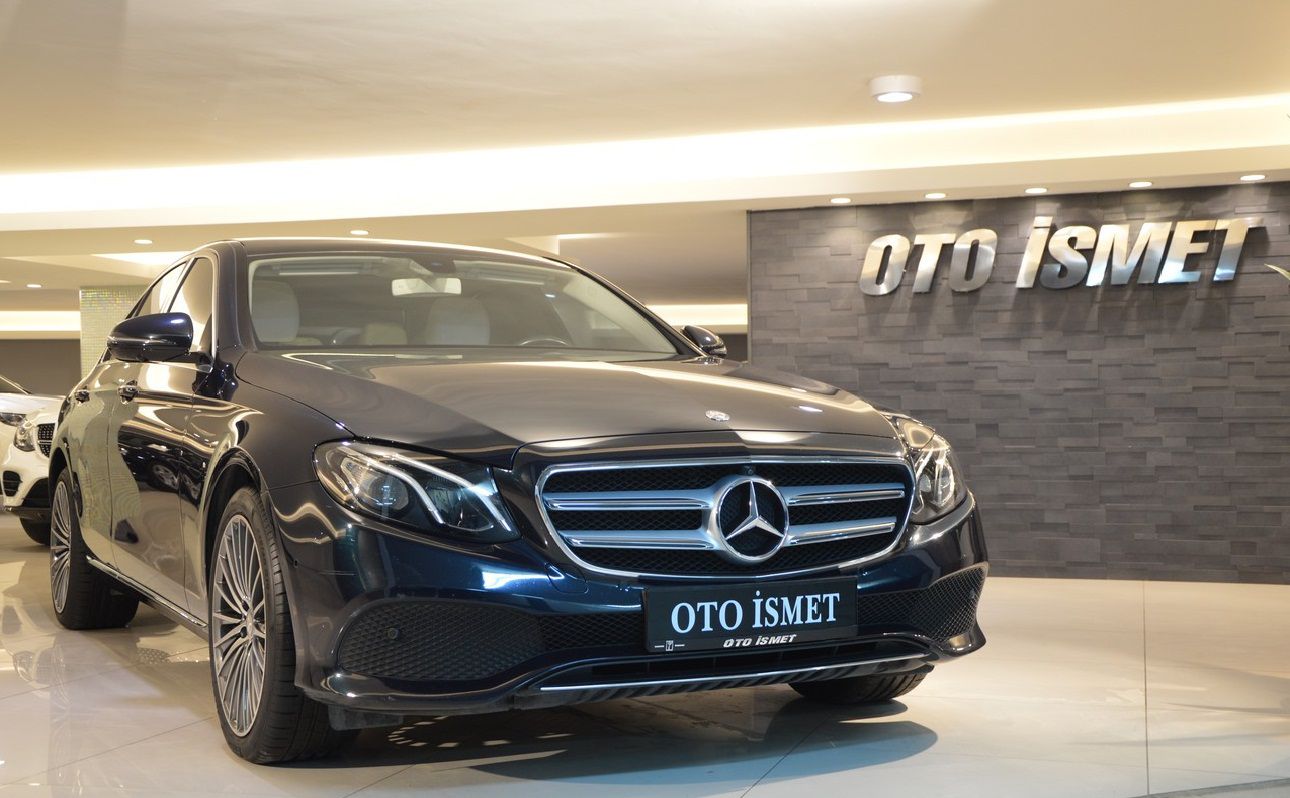 MERCEDES E220d AVANTGARDE