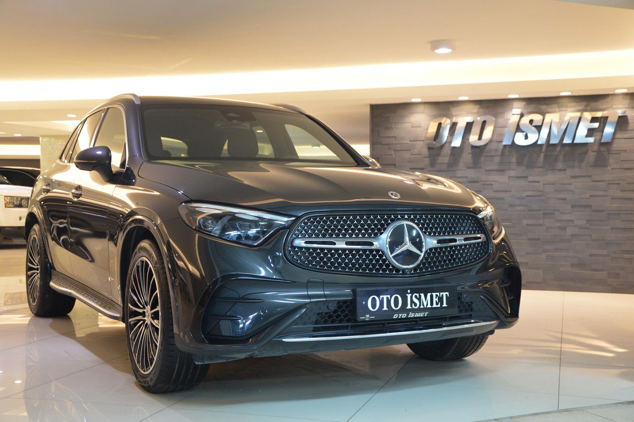 MERCEDES GLC180 AMG