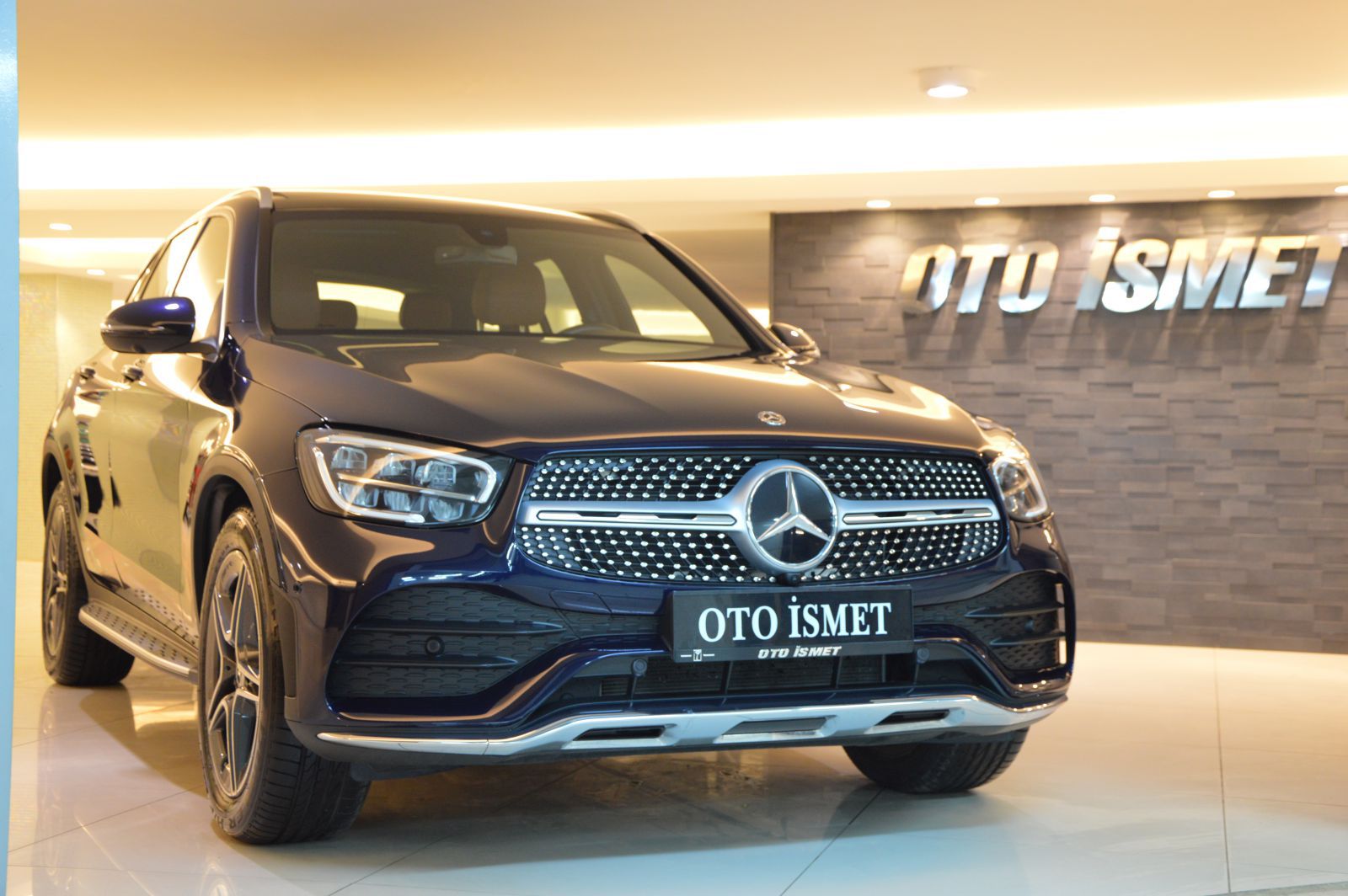 GLC300d AMG