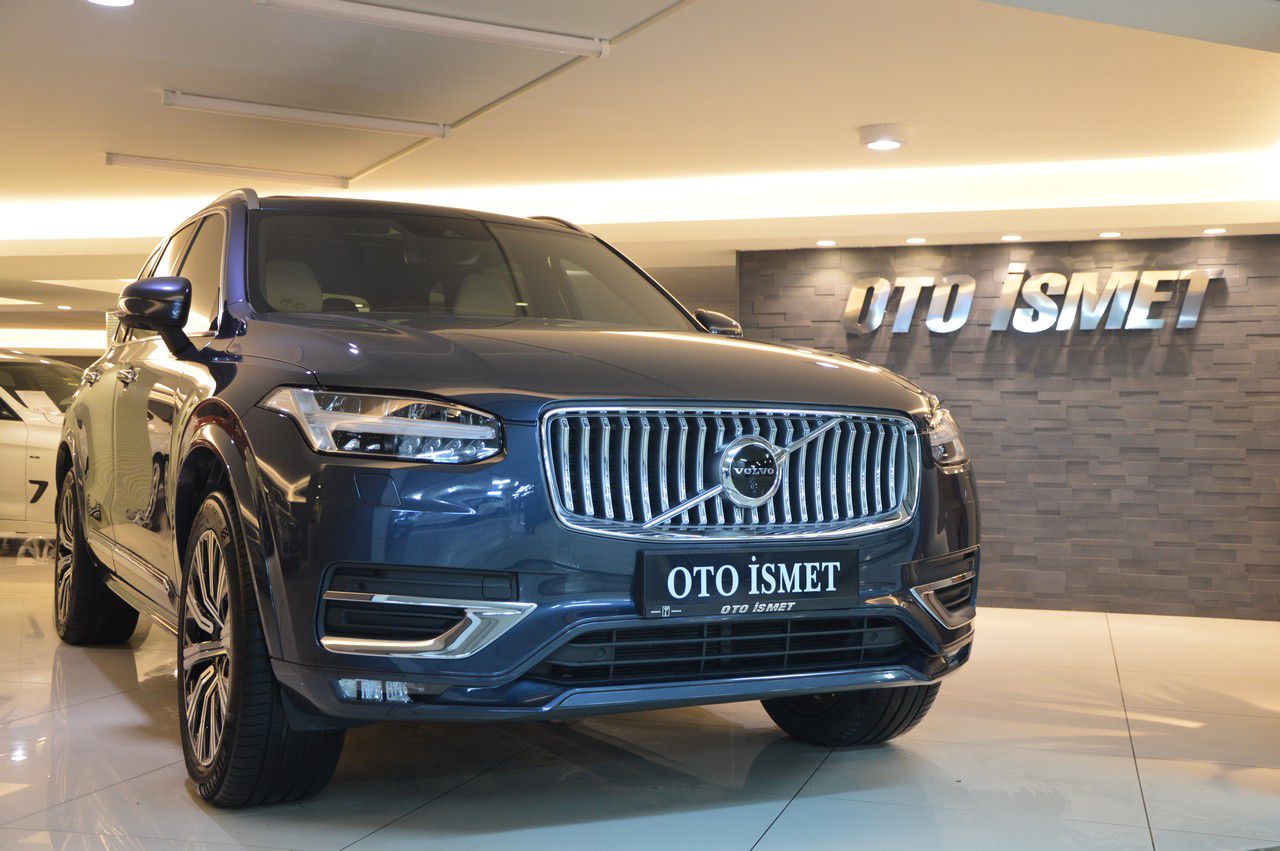 VOLVO XC90 2.0 B5